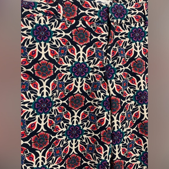 🎀3/$35 Old Navy pants🎀 - Picture 2 of 5